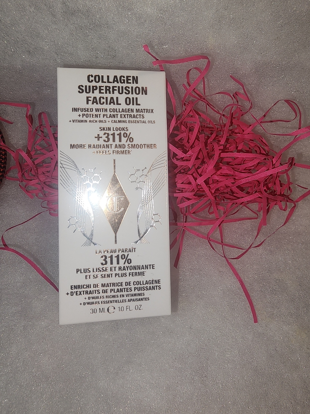 Charlotte Tilbury Collagen Superfusion Facial Oil - White & Pink